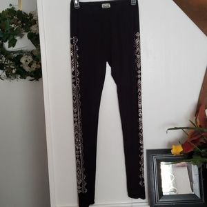Local Black Embellished Leggings Size Medium